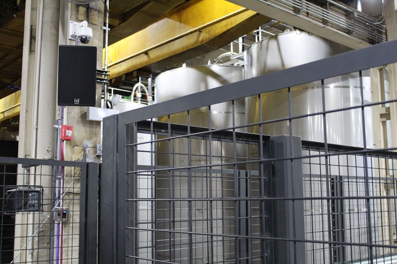 To upgrade the system, Brandon opted for Martin Audio CDD10 10” compact coaxial, differential dispersion speakers, one in each zone with two in the bottling and canning area to compensate for the additional noise coming from the floor.