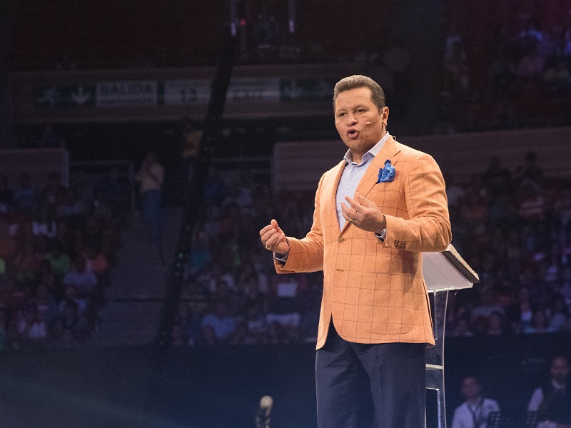 Apostle Guillermo Maldonado