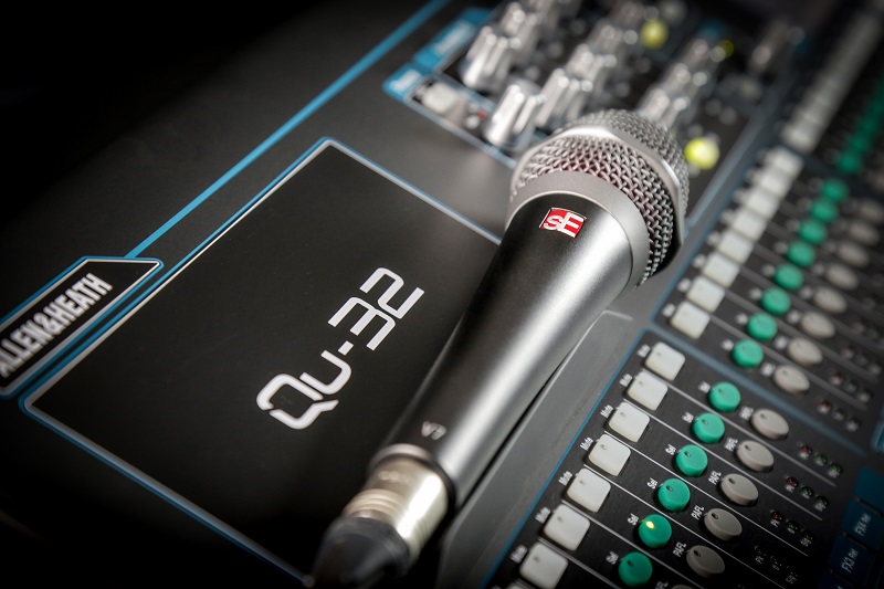 Allen & Heath Qu32 SE Mic