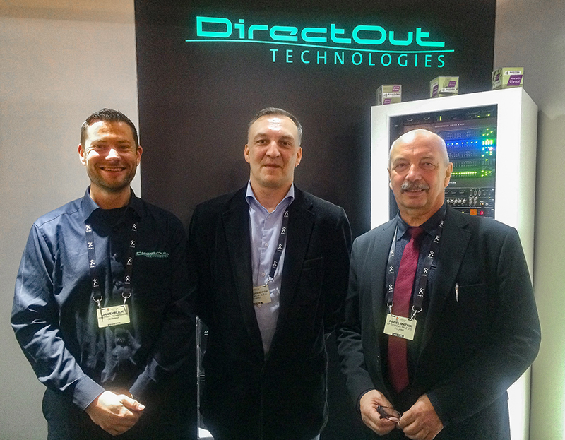From left, DirectOut’s Jan Ehrlich with LD Systems’ Robert Chadzynski and Paweł Mathia.