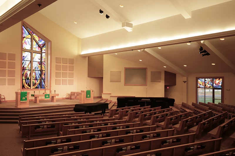 Interior of Church of the Saviour UMC