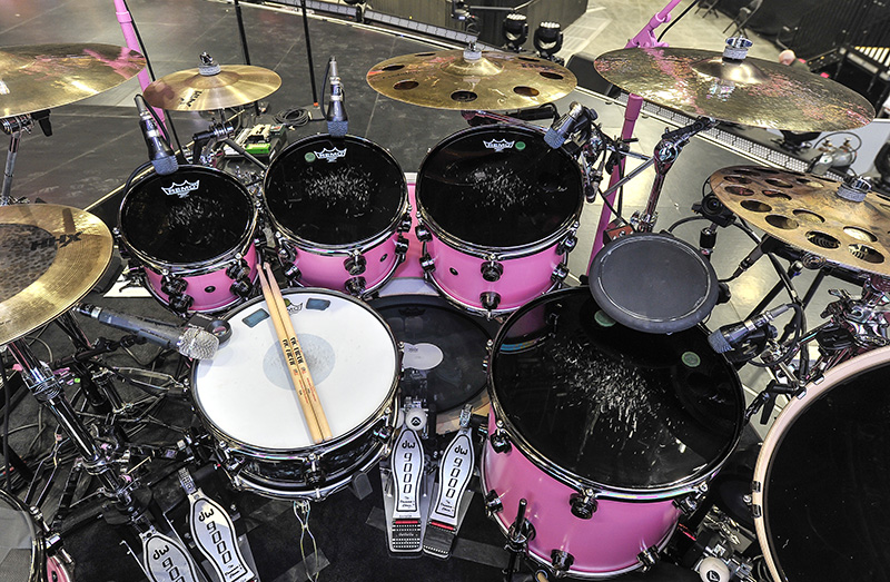 KATY PERRY   DRUM MICS ON SNARE  TOMS by Steve Jennings