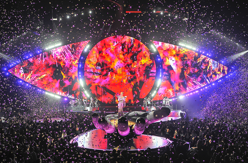 Katy Perry tour photo by Steve Jennings