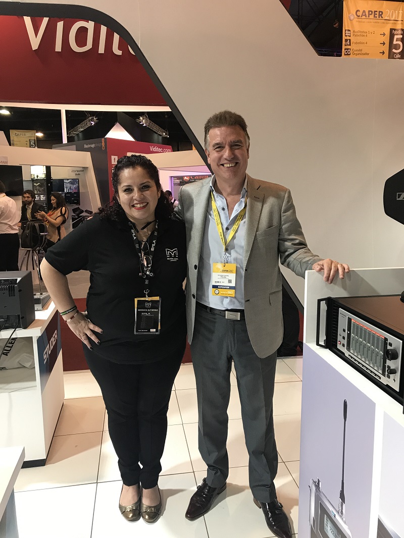 (left to right): Martin Audio’s Berenice Gutierrez and ARS Technologies’ Ricardo Pousa.