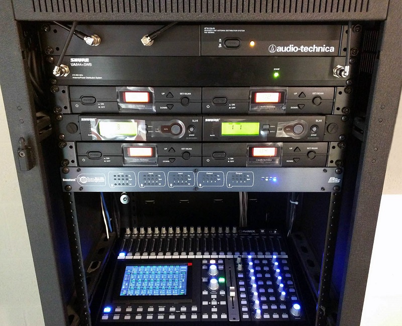 Ashly digiMIX24 digital console