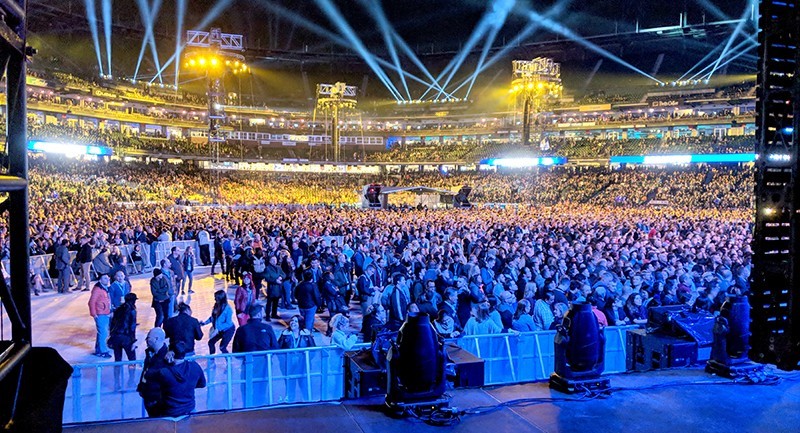 PWS also provided RF coordination for Dreamfest, a concert held at San Francisco’s AT&T Park, that headlined Alicia Keyes and Lenny Kravitz and drew more than 40,000 Salesforce Trailblazers.