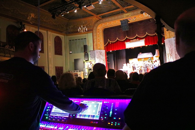 Ian Jones Mixes FOH on the Allen & Heath dLive S5000 at the Thomaston Opera House