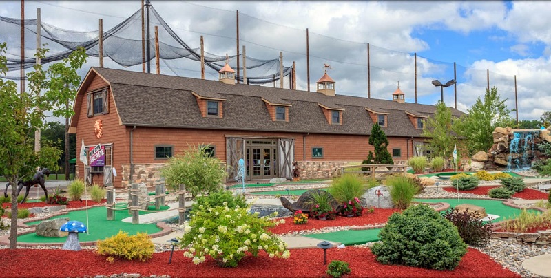 Exterior of Sonny's Place