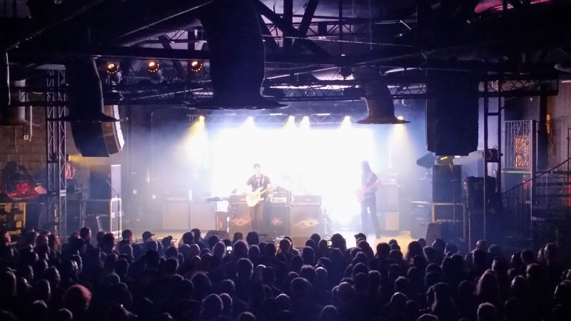 Ace of Spades, a 1,000-person music club in Sacramento, CA, featuring a Bose RoomMatch DeltaQ Array Loudspeaker system
