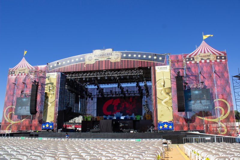 Producciones Lemus supplied equipment for Carnaval de Mazatlán