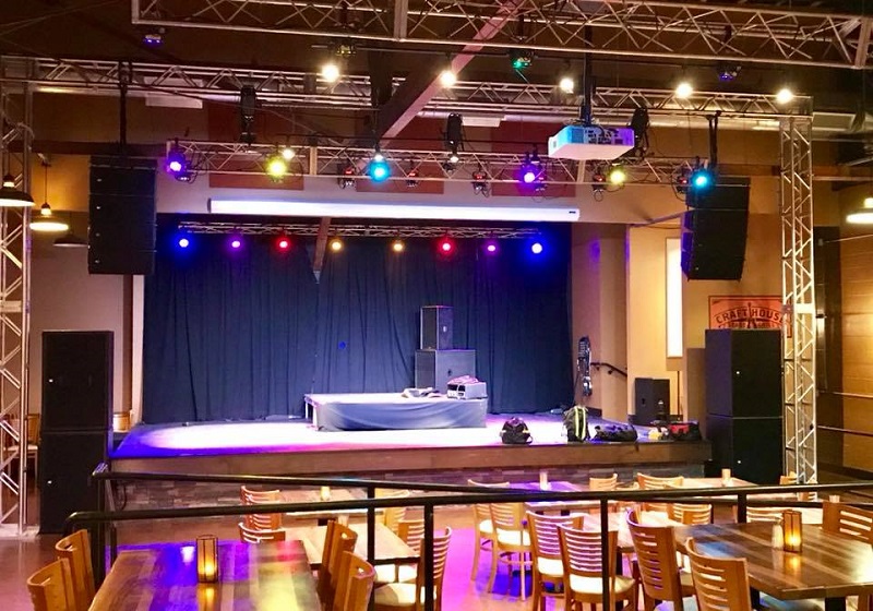 Thomas knew putting in a system from RCF would meet the rider specifications needed to reach that level and configured eight RCF HDL20-A active two-way line array cabinets, positioned in four box hangs on either side of stage, complemented by four RCF SUB8006-AS dual 18” subwoofers.