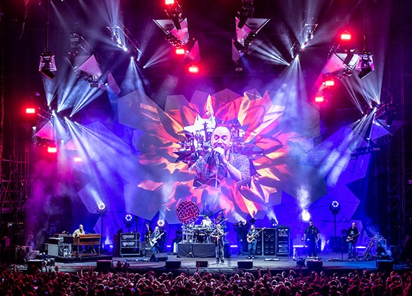 For most of the amphitheater shows the system was configured with main and side hangs of 16-each LEO line array loudspeakers, augmented by two hangs of eight-each 1100-LFC low frequency control elements.