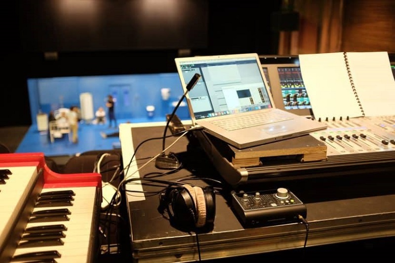 An Audient iD14-LE audio interface has been helping a theatre sound designer provide the acoustic backdrop at the Barbican this month, for a Shakespeare play directed by an award-winning director.