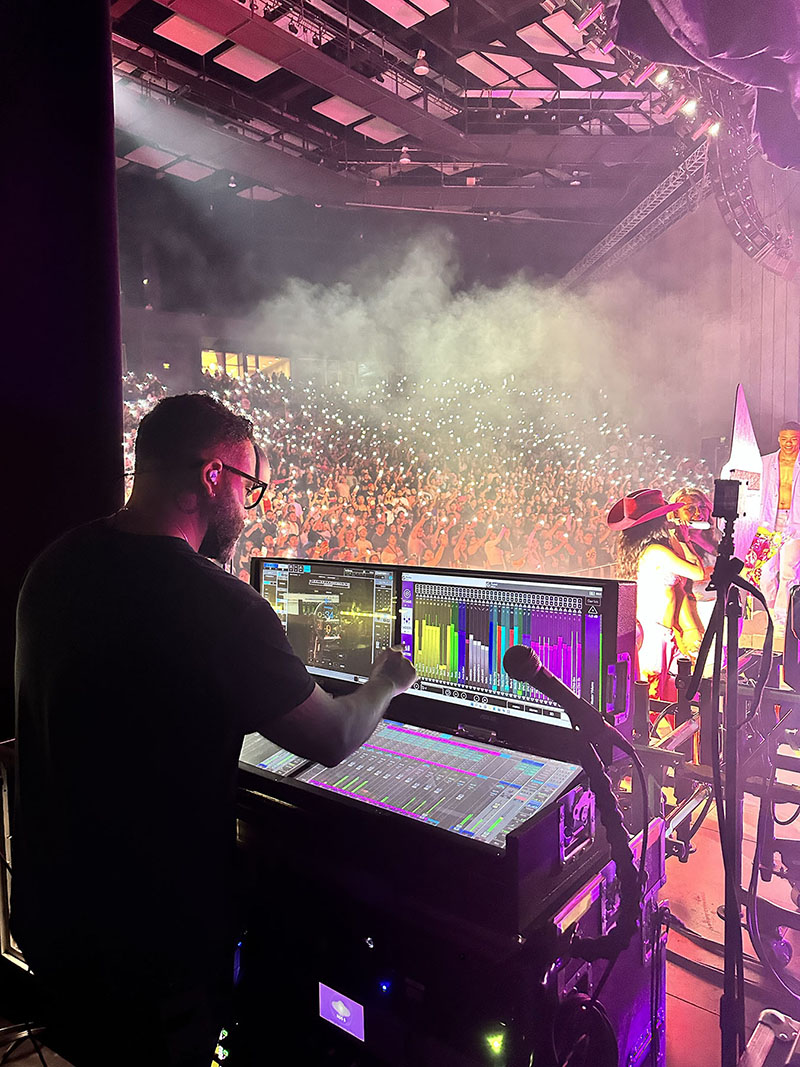 Waves Plugins Used for Live FOH and Monitor Mix on Enrique Iglesias /  Pitbull / J Balvin Tour