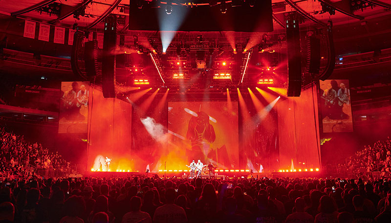 LMG Touring Supports Avenged Sevenfold with L-Acoustics K Series System ...