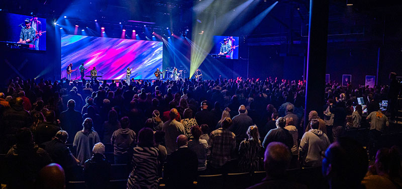 Crossroads Church Creates 360-Degree Immersive Worship Experience