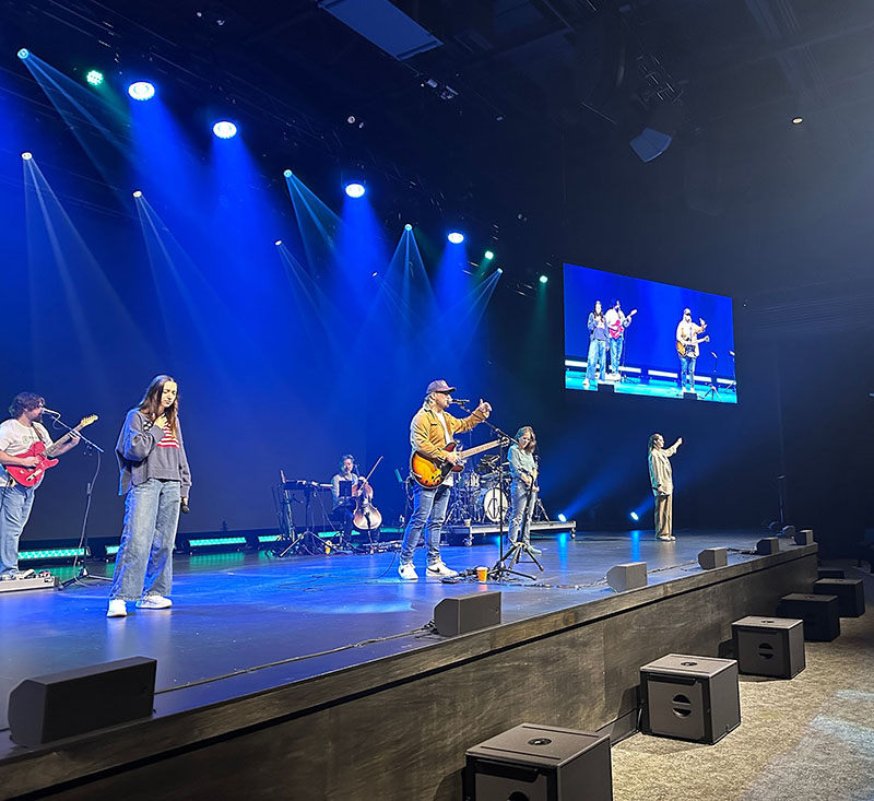 Crossroads Church Creates 360-Degree Immersive Worship Experience