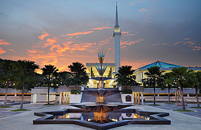 The two-phase upgrade using Renkus-Heinz components resolves long-standing audio issues for the National Mosque of Malaysia