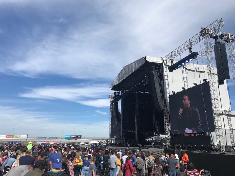 For ‘Together’ Dallas, the NEXO configuration consisted of 18 M46/B112 and 1 M28DF per side, 24 RS18 Ray Subs, 16 S118 subs for the main PA, and 12 M46/B112 and 2 x M28DF per side for outhangs. 15 M28 were used for delays, 12 M28 for far delays, and 8 GEO M10 for frontfills. 50 NXAMP 4X4 amplifiers and 1 4X2 Mk 2 (for M10 frontfills) powered the system that was all controlled through NeMo, NEXO’s system management software. On stage, REACH used 16 PS15-R2 stage monitors/side fills, 2 RS18 Ray Sub side fills, and NEXO 2 Msub15s for drum subs.