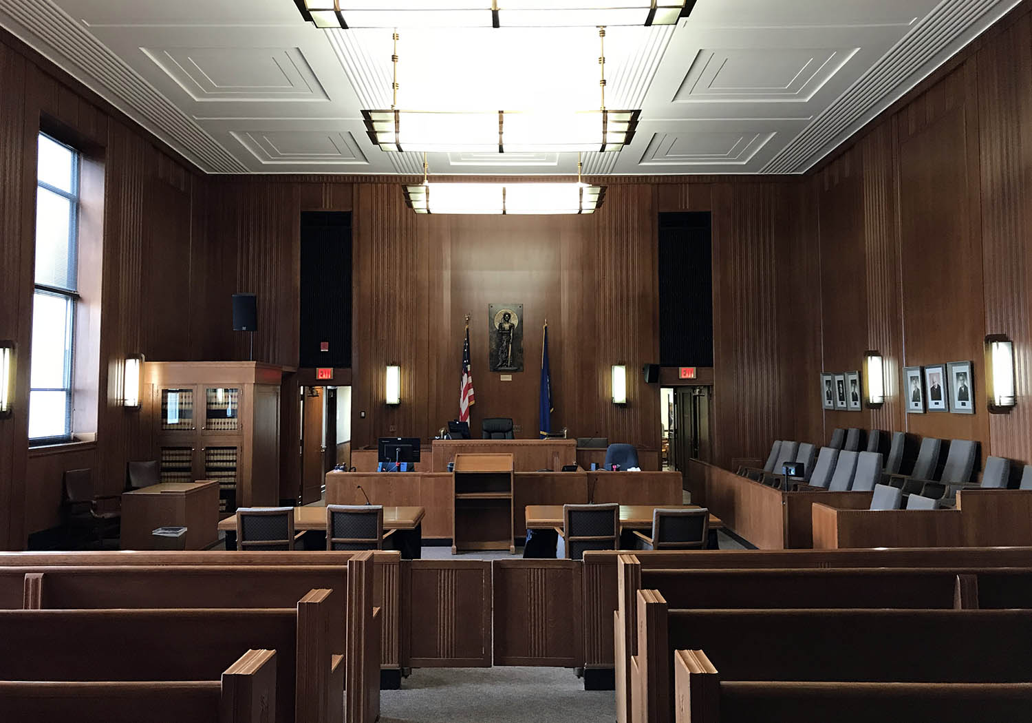 The bold, Art Deco style of Chicago architects John Holabird and John Root earned it a place in the National Register of Historic Places in 1980, and it continues to actively serve as the seat of justice for Racine County.
