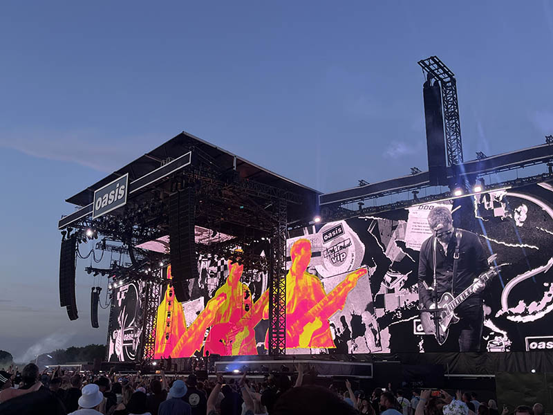 アート・デザイン・音楽 PARIS 11-15TH NOVEMBER, 2015 アート・デザイン・音楽 PARIS 11-15TH NOVEMBER, 2015 Amazon.co.jp