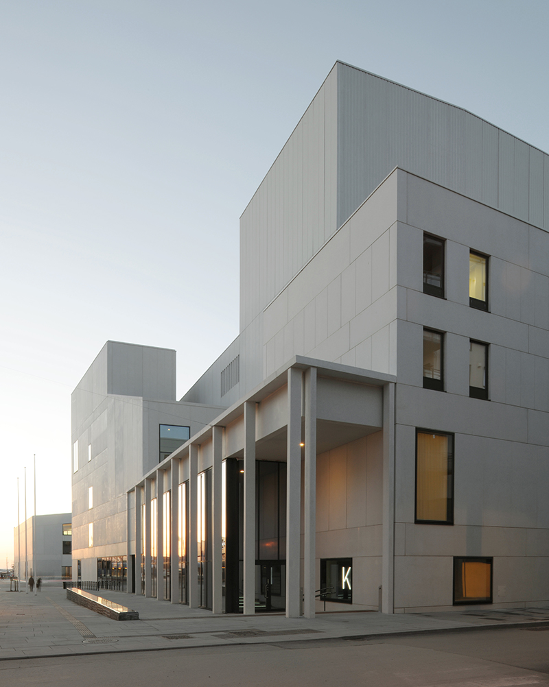 Stormen Kulturhus (c) David Grandorge