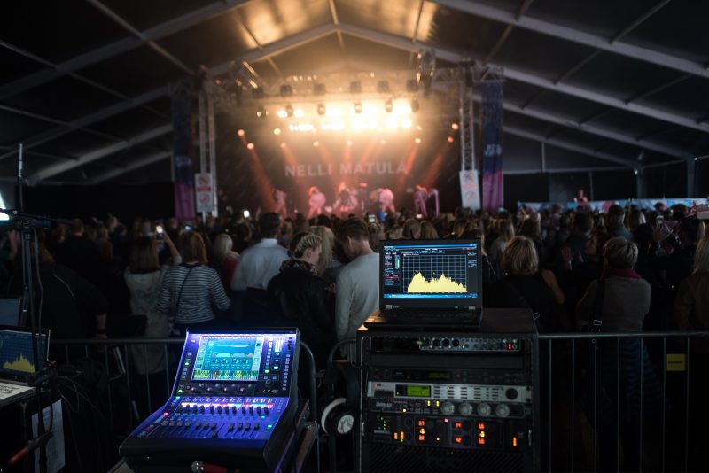 The main FOH system featuring a dLive C1500 surface