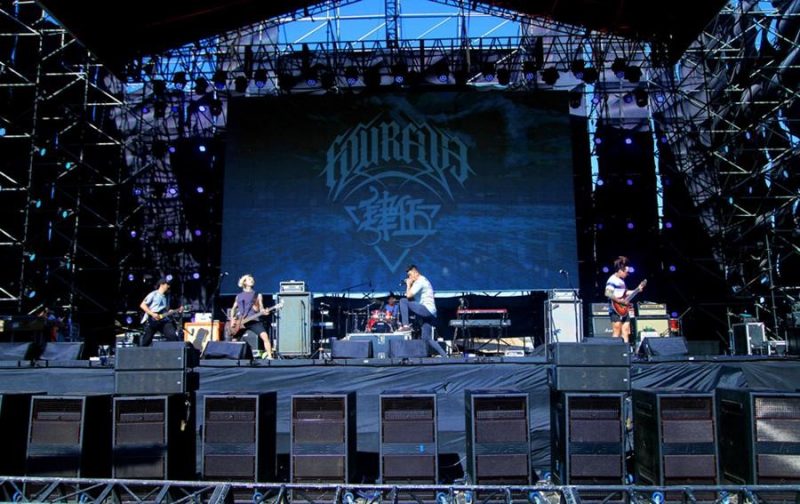 al-12 line array system anchors all-VUE system at beach-front music festival on Zhoushan Island, China