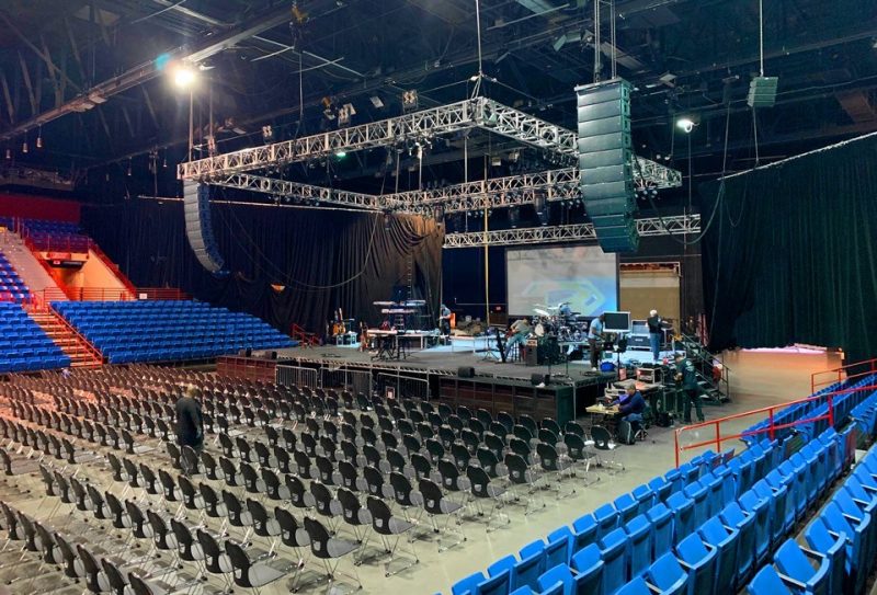 The new systems join a sizable VUE inventory comprised of al-12, al-8, and al-4 line arrays, as well as hs-Class ACM™ subwoofers, VUEDrive Systems Engines, and a broad selection of both a-Class and h-Class high definition systems.