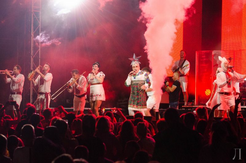 Verka Serduchka & Band (c) Kvartal Concert Agency