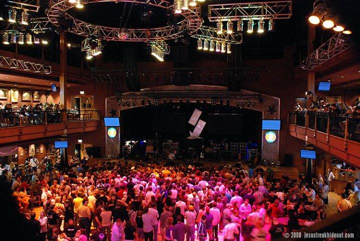 Wildhorse Saloon interior