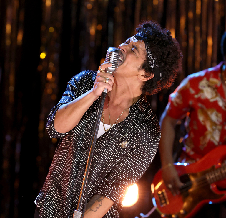 Bruno Mars performs into Shure Super 55 during the GRAMMYs. Photo: Kevin Winter/Getty Images for The Recording Academy