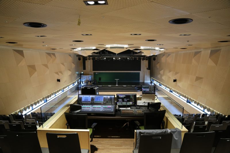 dLive S5000 at FO