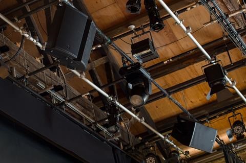 After several listening tests and comparisons between various EM Acoustics models, Bottomley and Clarke decided upon a pair of EM Acoustics full range MSE-159 cabinets mounted horizontally left and right.