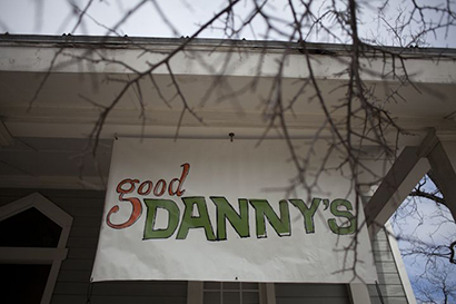 Good Danny’s Hosts 40 Bands for SXSW with Assist from beyerdynamic Headphone