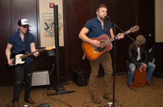 With sound reinforcement by a Bose L1 Model 1S system and a T8S ToneMatch mixer, singer-songwriter Logan Mize performs his current single “Better Off Gone” for a select gathering during an event commemorating over 100 million streams of Mize’s album Come Back Road at The Palm in Nashville.