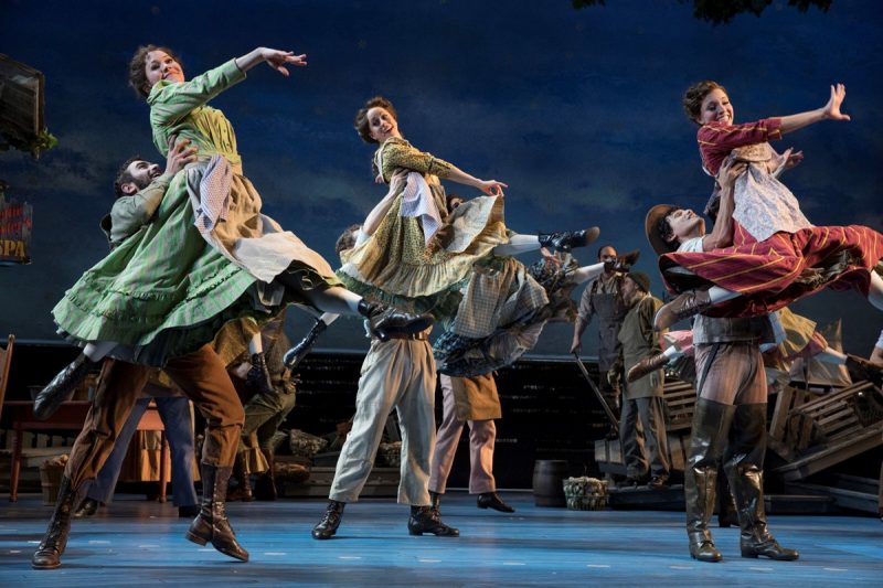 A scene from 'Carousel' © Julieta Cervantes