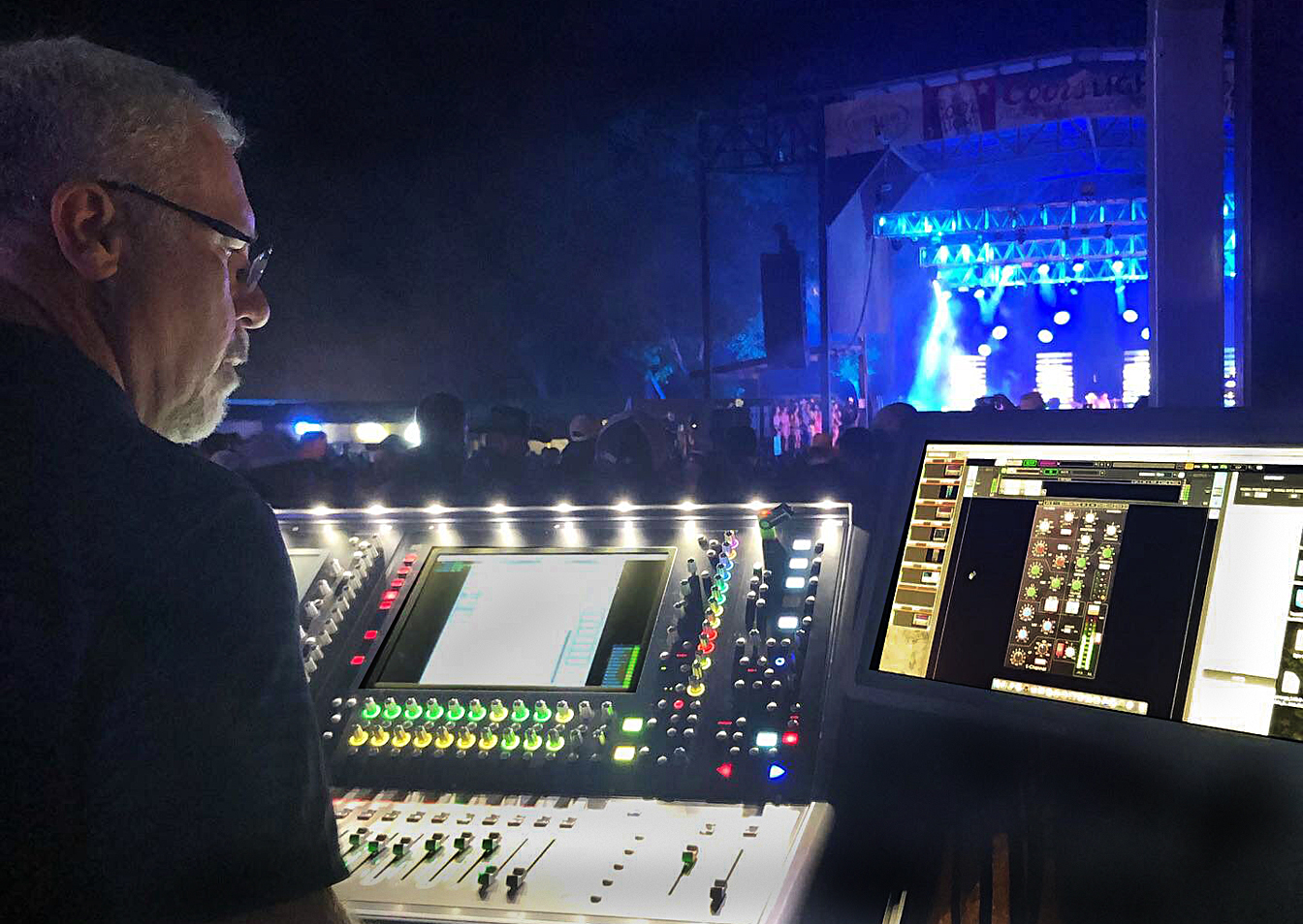 FOH engineer Marty Weir during a Randy Rogers Band concert