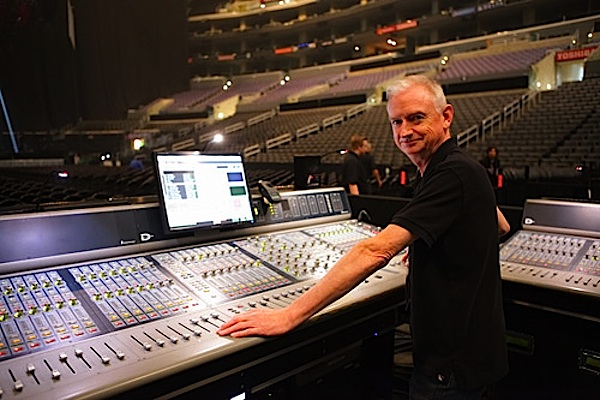 Shania Twain's FOH mixer Nigel Green