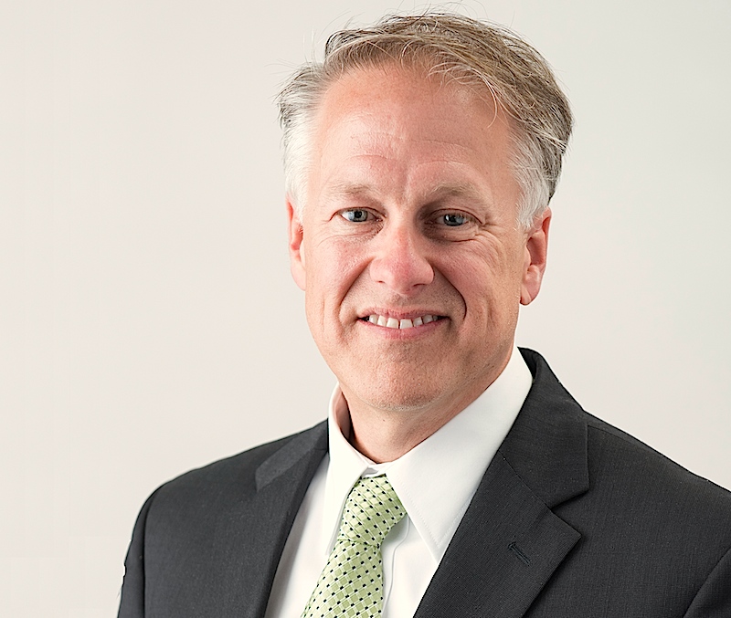 David Stewart is named executive VP and chief marketing officer at Sweetwater